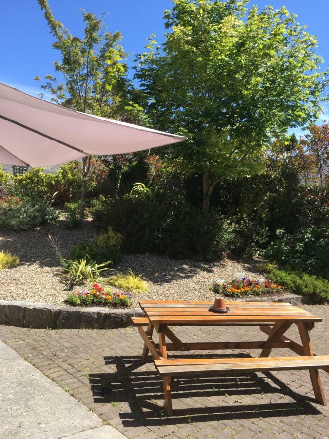 Amber Heights Bed & Breakfast Galway Eksteriør bilde