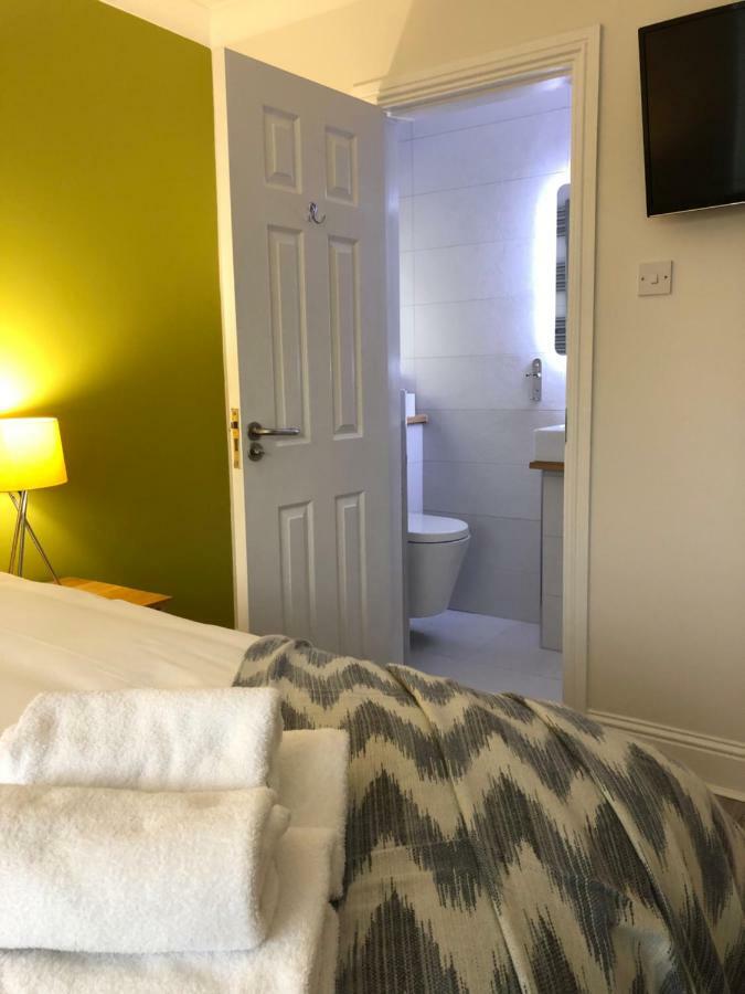 Amber Heights Bed & Breakfast Galway Eksteriør bilde